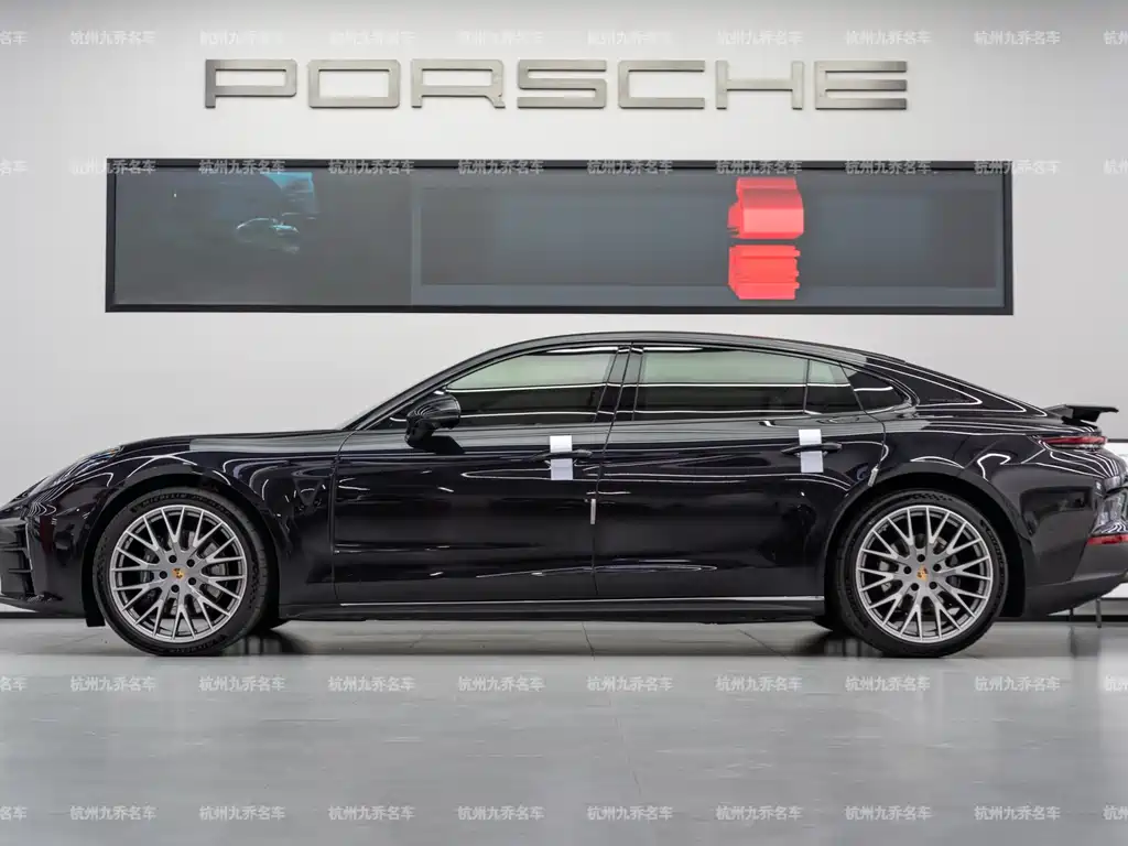 Panamera 2024 Panamera 4 Executive Extended Edition 2.9T купить на сайте DeffCars