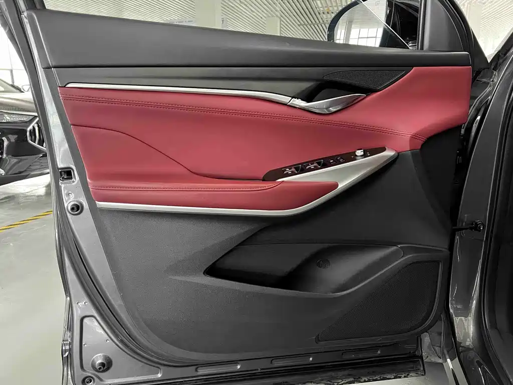 Changan CS75PLUS 2021 2.0T automatic pilot model купить на сайте DeffCars
