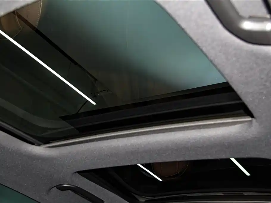 Mercedes-Benz E-Class 2025 E 300 L Luxury Model купить на сайте DeffCars