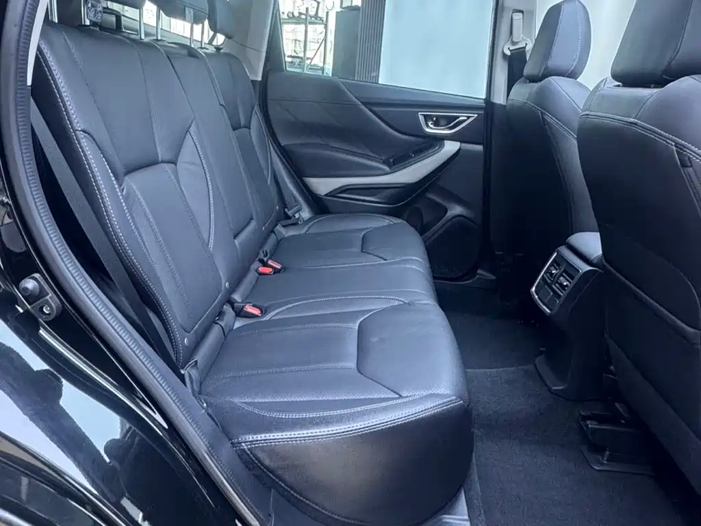 Forester 2022 2.0i AWD Deluxe Edition EyeSight купить на сайте DeffCars