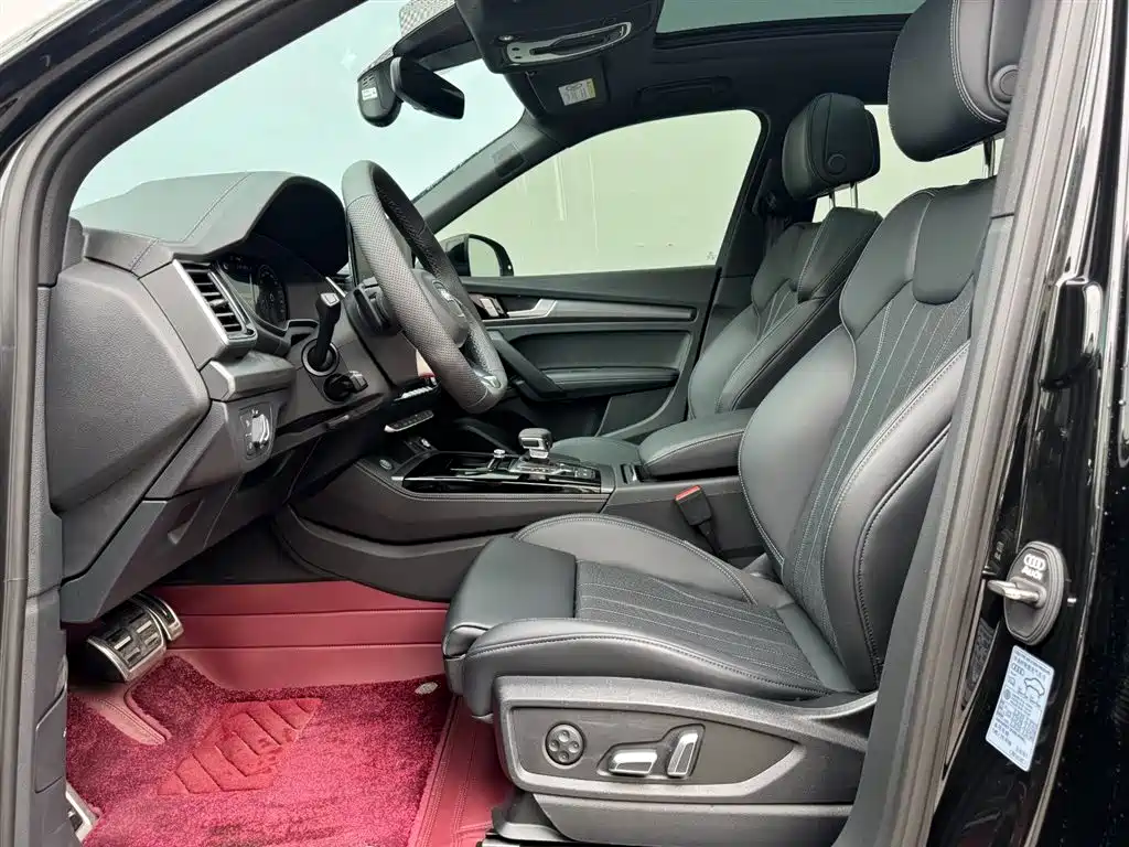 Audi Q5L 2024 45 TFSI luxury and dynamic model купить на сайте DeffCars
