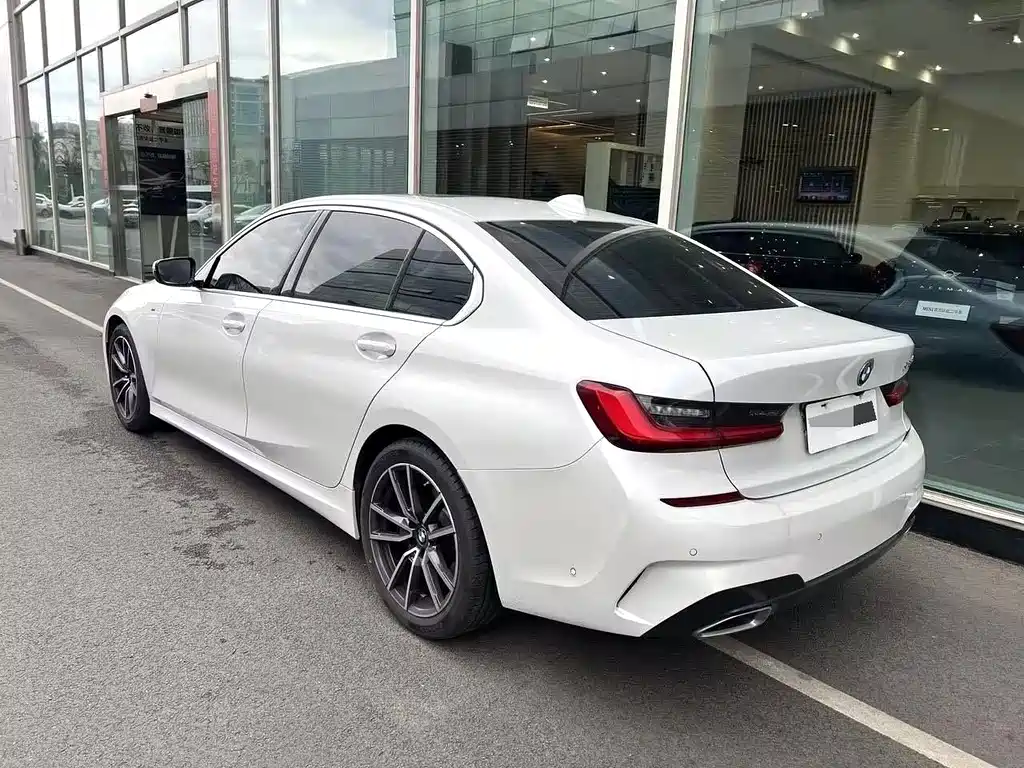 BMW 3 Series 2021 325Li M Sports Package купить на сайте DeffCars
