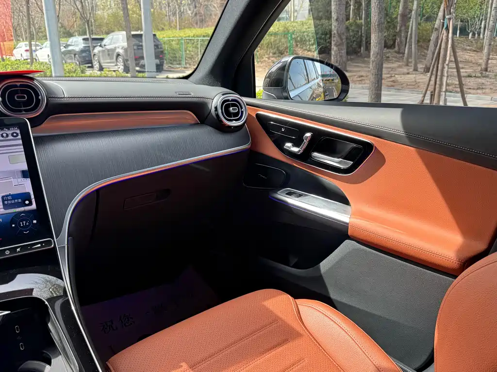 Mercedes-Benz GLC 2024 GLC 260 L 4MATIC luxury model 5 seats купить на сайте DeffCars