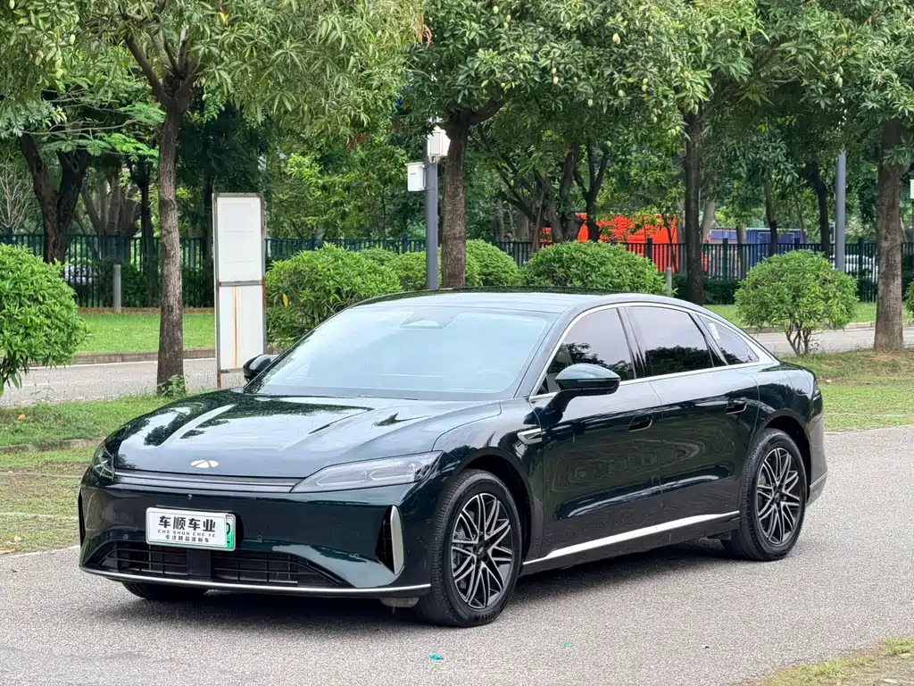Fengyun A9L 2025 model 260 ultra long battery life premium version купить на сайте DeffCars