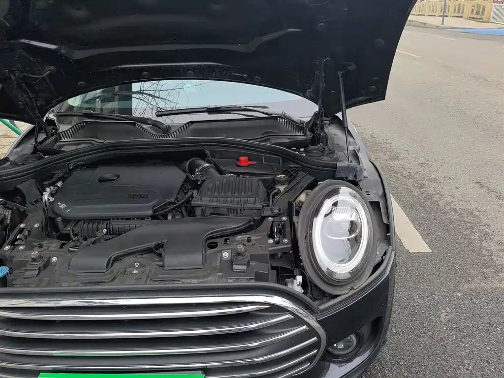 MINI CLUBMAN 2019 1.5T COOPER Connoisseur купить на сайте DeffCars