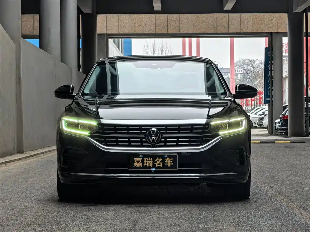 Passat 2023 facelift 380TSI luxury version купить на сайте DeffCars