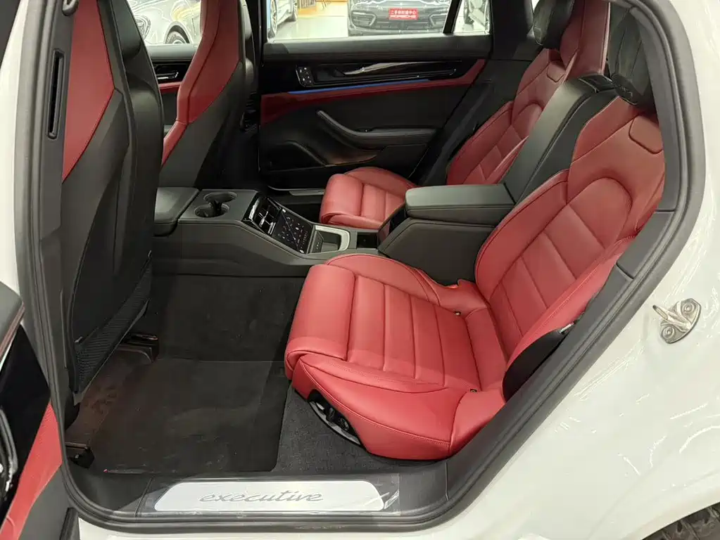 Panamera 2026 Panamera 4 Executive Extended Edition 2.9T купить на сайте DeffCars