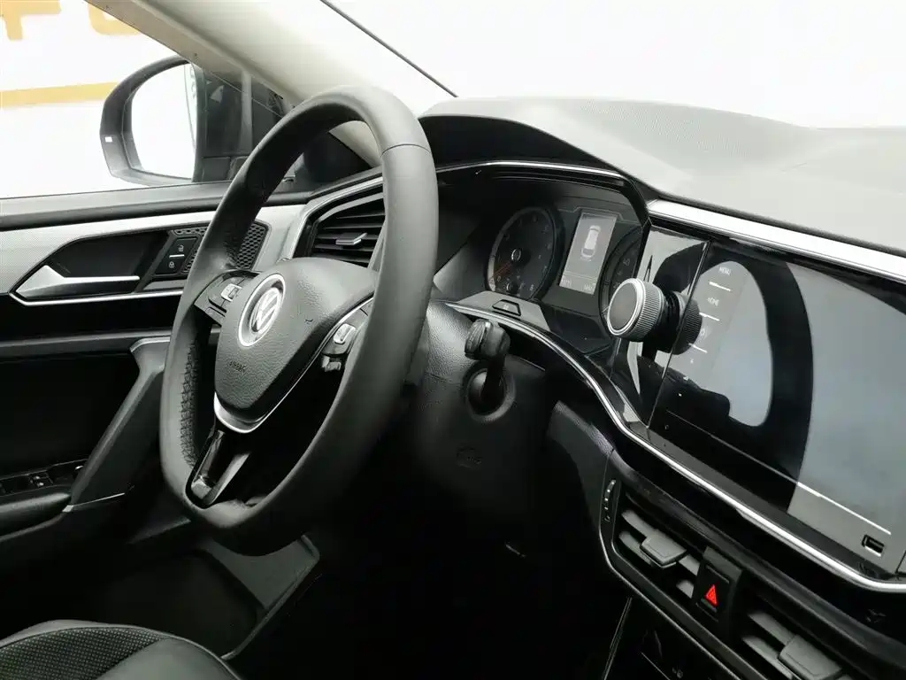 Tanyue 2020 330TSI two-wheel drive luxury intelligent version купить на сайте DeffCars