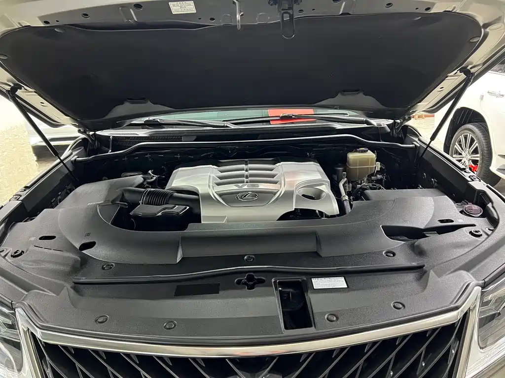 Lexus LX 2019 570 Peak Special Edition купить на сайте DeffCars