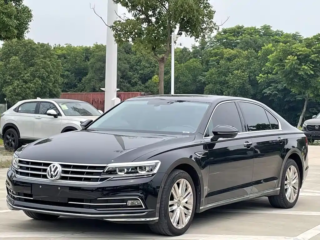 Huiang 2018 380TSI two-wheel drive flagship version купить на сайте DeffCars