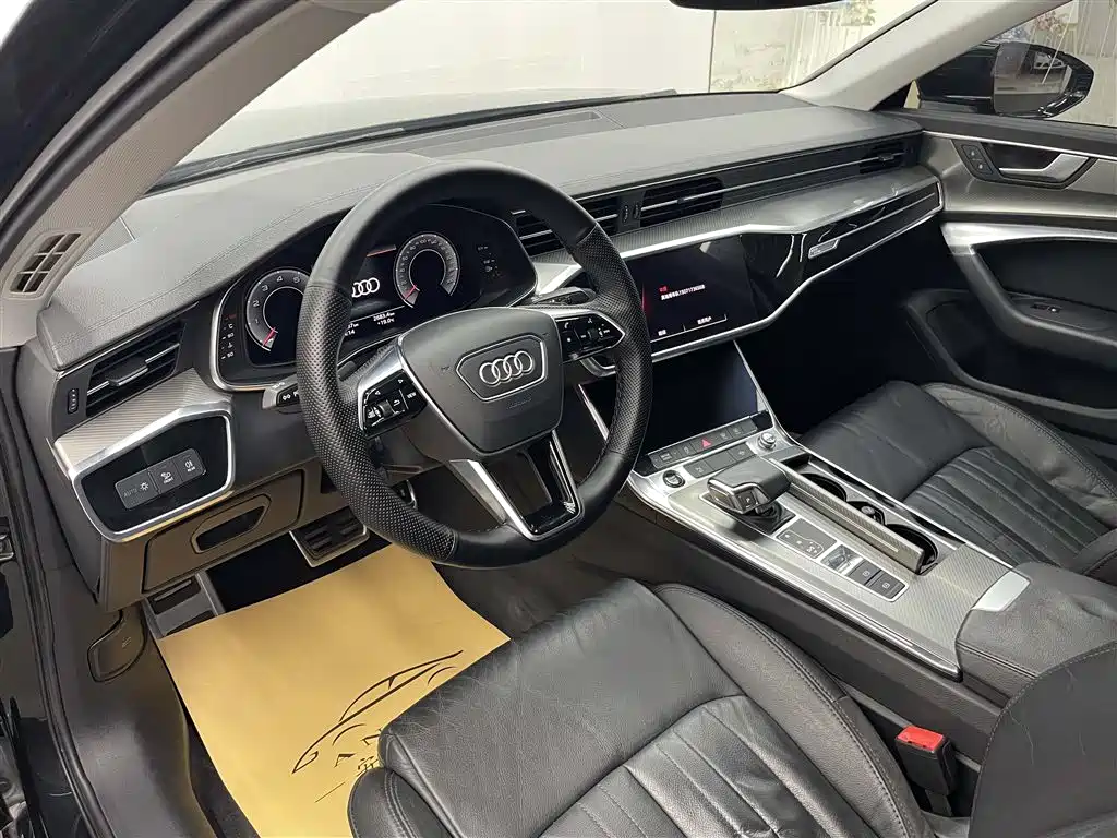 Audi A6L 2021 40 TFSI luxury and elegant model купить на сайте DeffCars