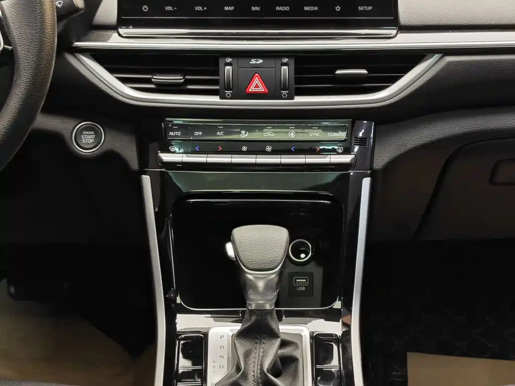 Kia K3 2019 1.5L CVT Smart Internet Edition купить на сайте DeffCars