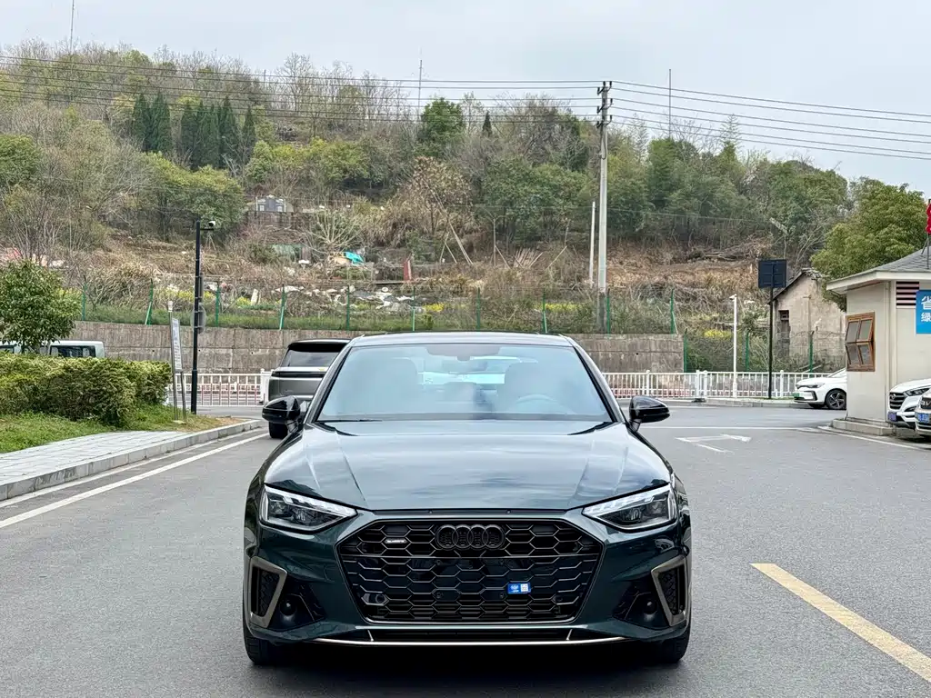 Audi A4L 2024 40 TFSI quattro RS kit combustion speed type купить на сайте DeffCars