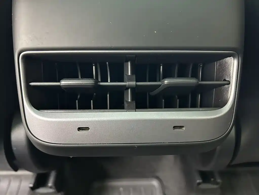 Model Y 2022 facelift rear-wheel drive version купить на сайте DeffCars