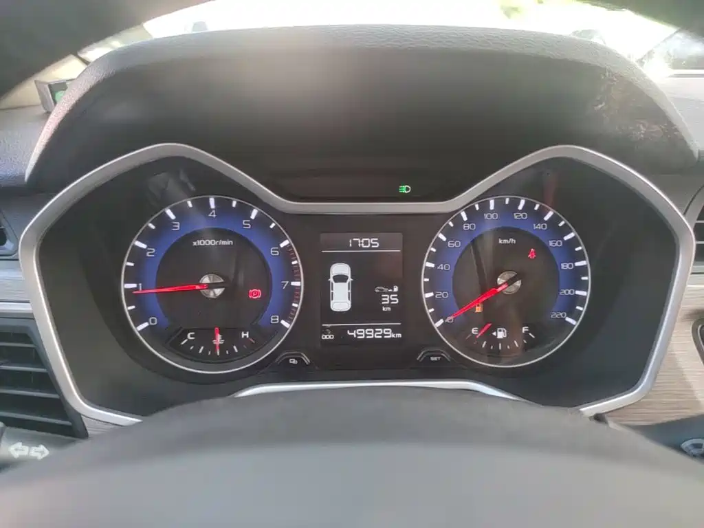Vision X3 2017 1.5L manual premium model купить на сайте DeffCars