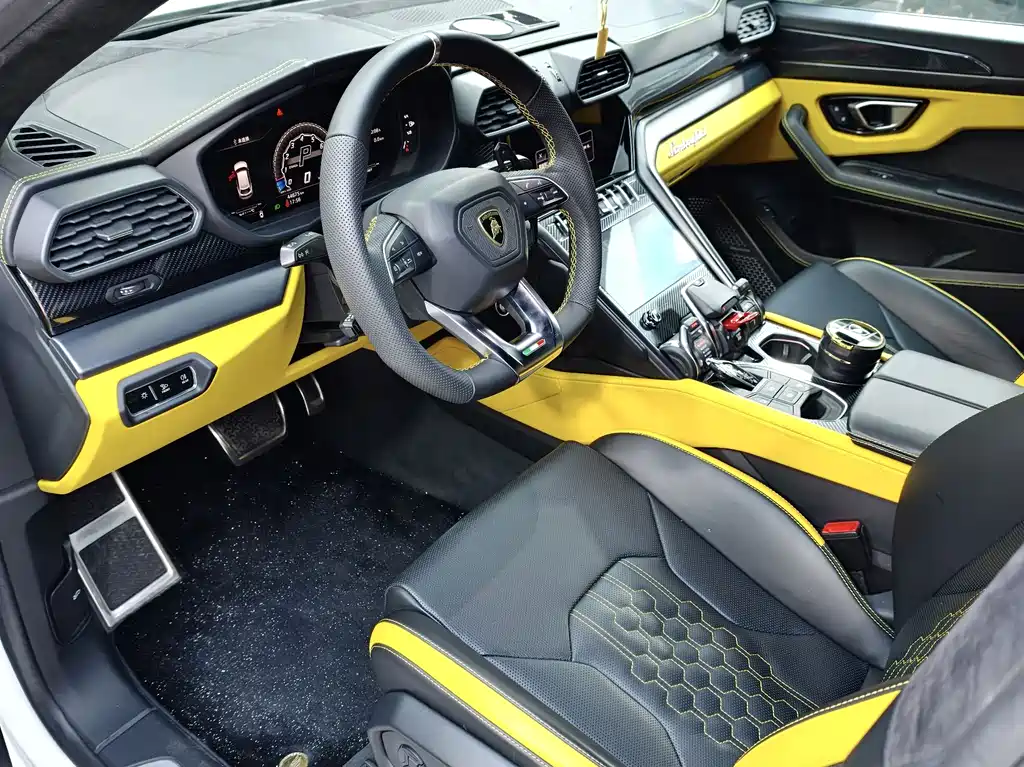Urus 2021 4.0T V8 купить на сайте DeffCars