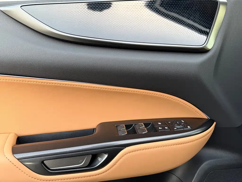 Lexus NX 2022 260 front-wheel drive Chuangyue Edition купить на сайте DeffCars
