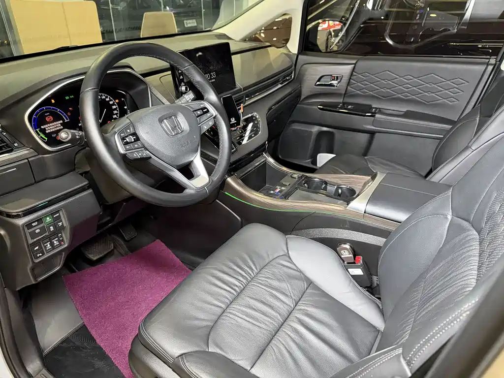 Alison 2024 2.0L e:HEV Deluxe Edition купить на сайте DeffCars