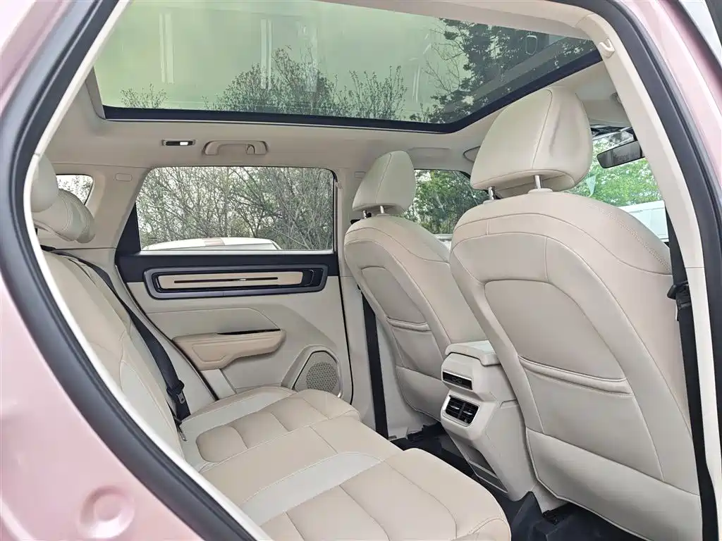 Geely ICON 2023 1.5TD Chocolate Mellow Edition купить на сайте DeffCars