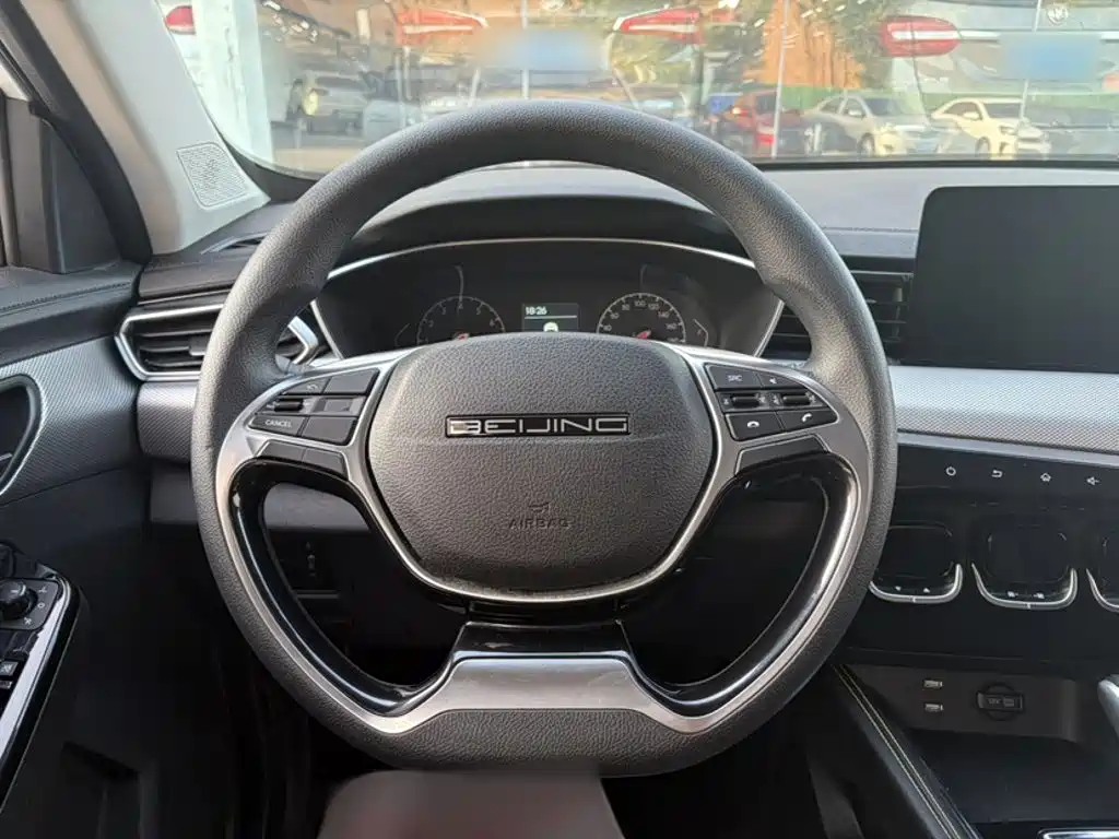 Beijing X3 2019 1.5T CVT Honor Edition купить на сайте DeffCars