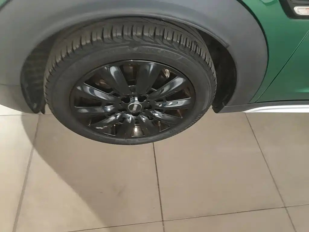 COUNTRYMAN 2019 1.5T COOPER ALL4 Artist Weekend Travel Edition купить на сайте DeffCars