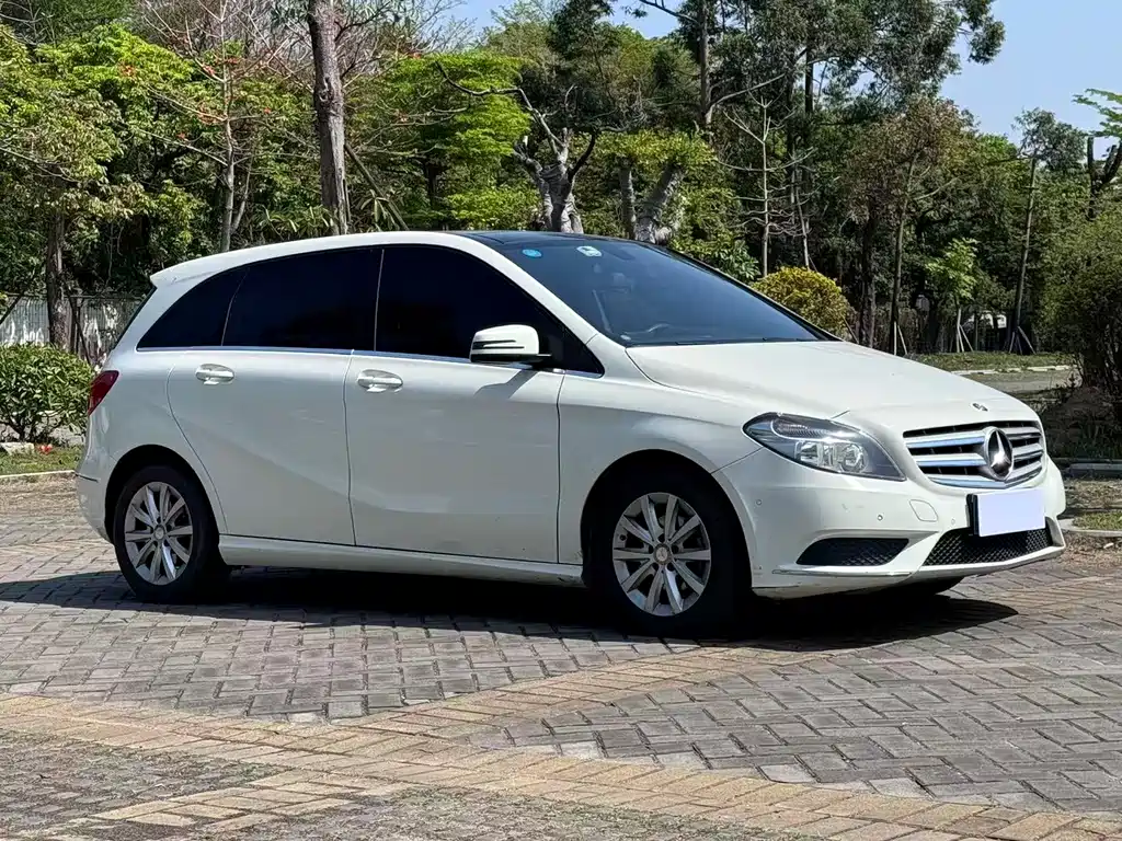 Mercedes-Benz B-Class 2012 B 180 купить на сайте DeffCars