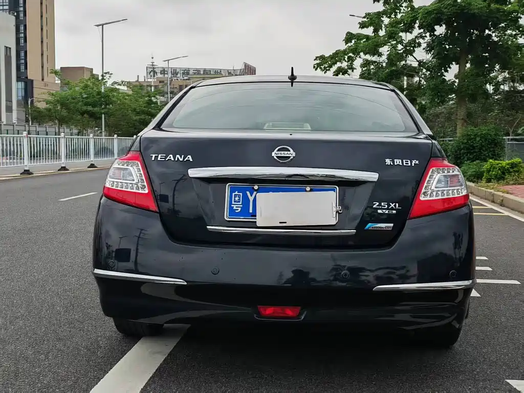 Teana 2011 2.5L XL Leading Edition купить на сайте DeffCars