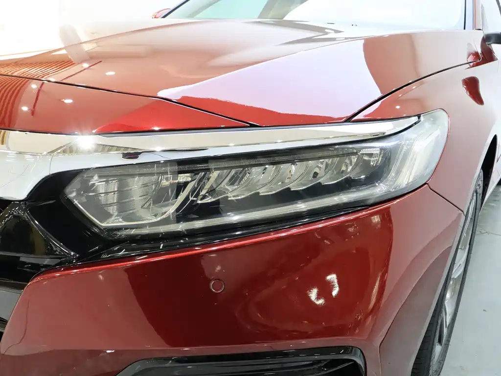 Accord 2018 260TURBO Premium Edition National V купить на сайте DeffCars