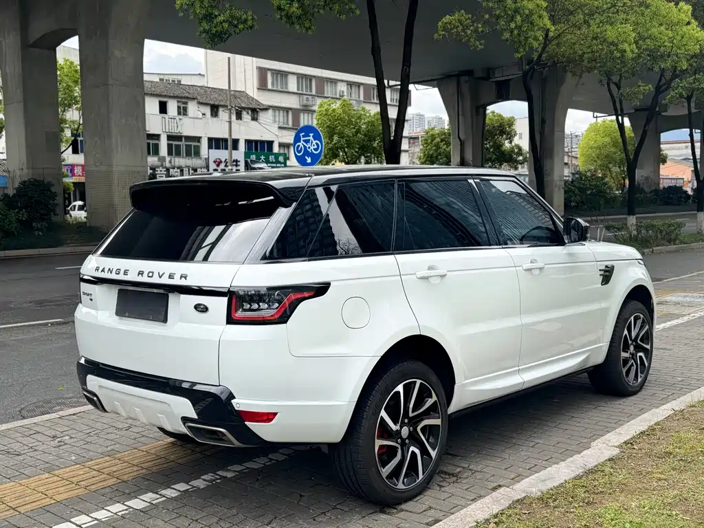 Range Rover Sport 2020 3.0 L6 HSE DYNAMIC купить на сайте DeffCars