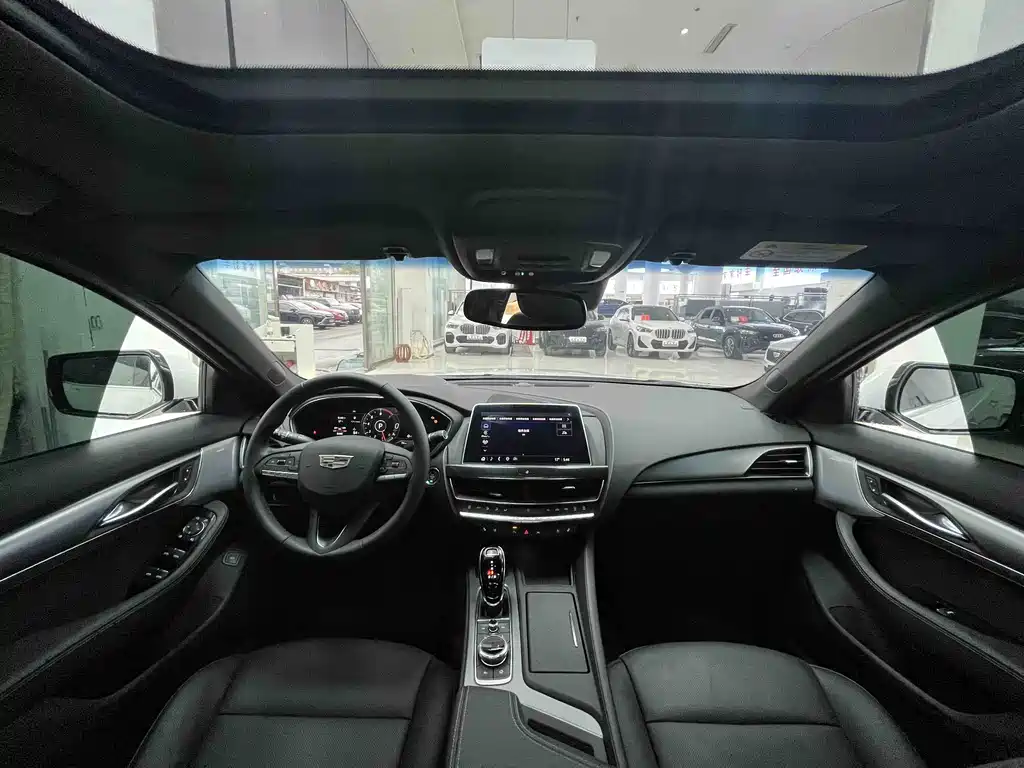 Cadillac CT5 2022 28T luxury model купить на сайте DeffCars