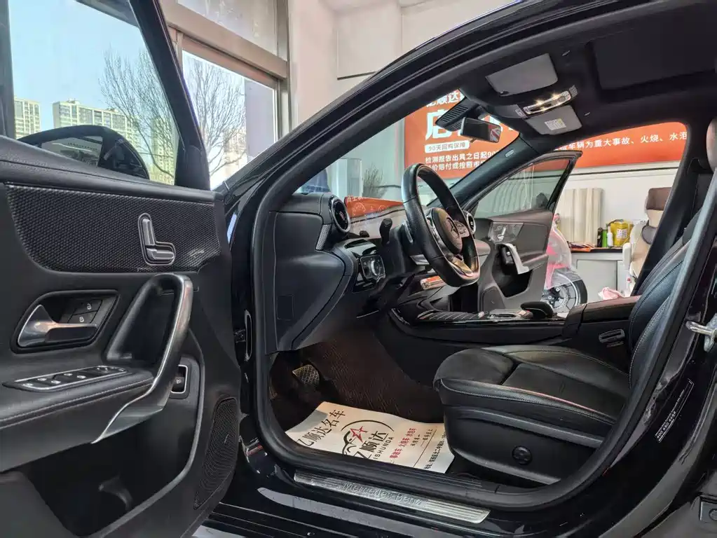 Mercedes-Benz A-Class 2019 A 200 L Sports Sedan купить на сайте DeffCars