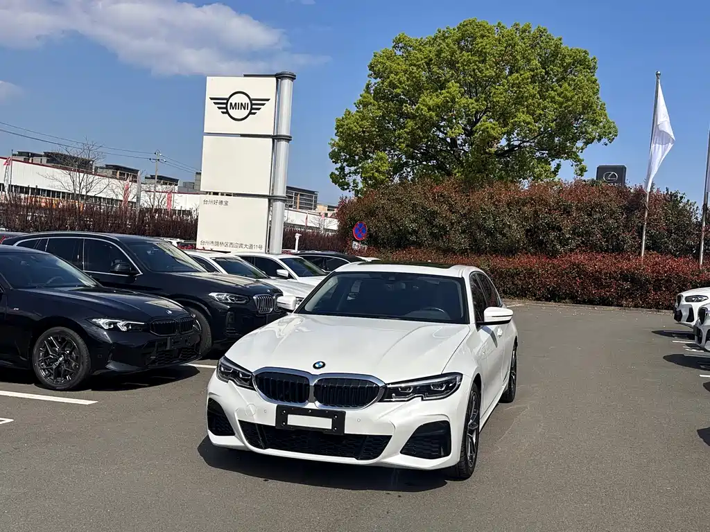 BMW 3 Series 2021 325Li M Sports Package купить на сайте DeffCars