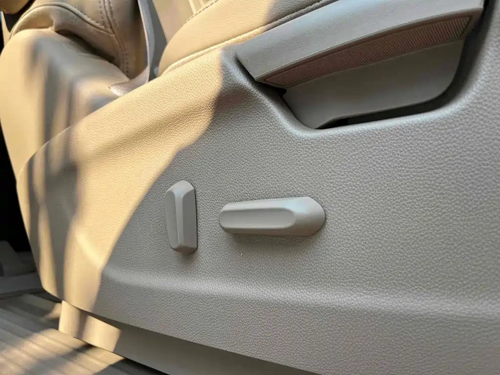 Buick GL8 2018 ES 28T luxury model National VI купить на сайте DeffCars
