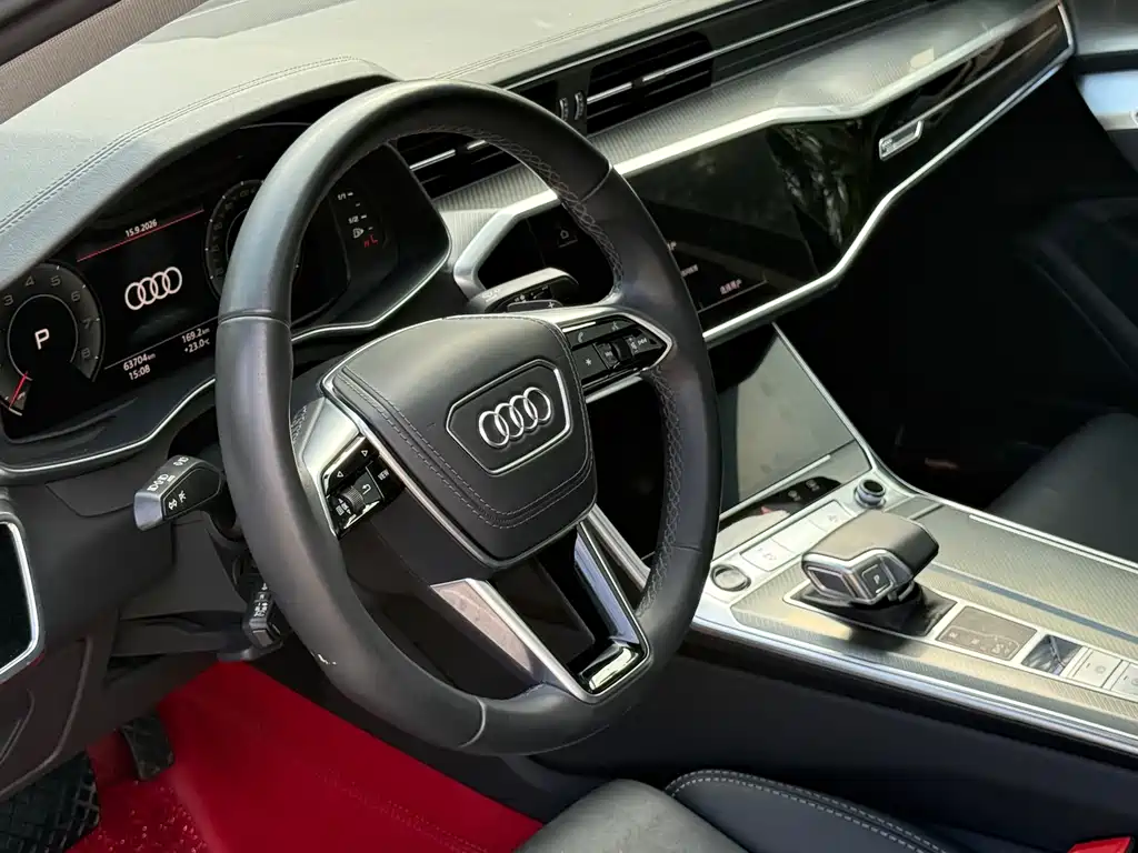 Audi A6L 2023 45 TFSI Premium Elegant Model купить на сайте DeffCars