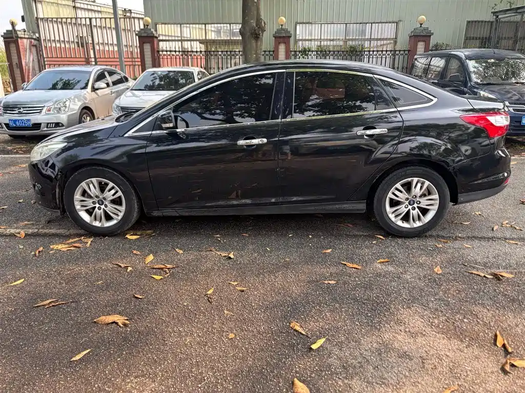 Focus 2012 sedan 1.6L automatic comfort type купить на сайте DeffCars