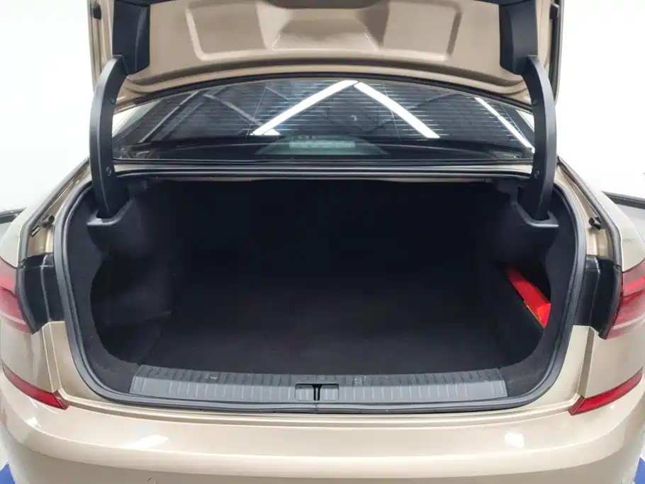 Passat 2022 330TSI Elite Edition купить на сайте DeffCars