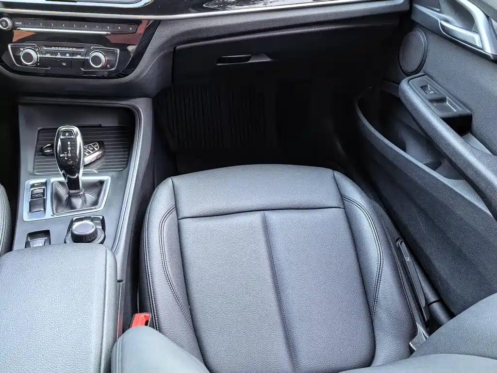 BMW 1 Series 2020 120i Fashion купить на сайте DeffCars