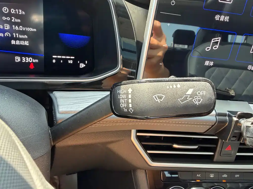 Sagitar 2023 300TSI DSG Beyond Edition купить на сайте DeffCars