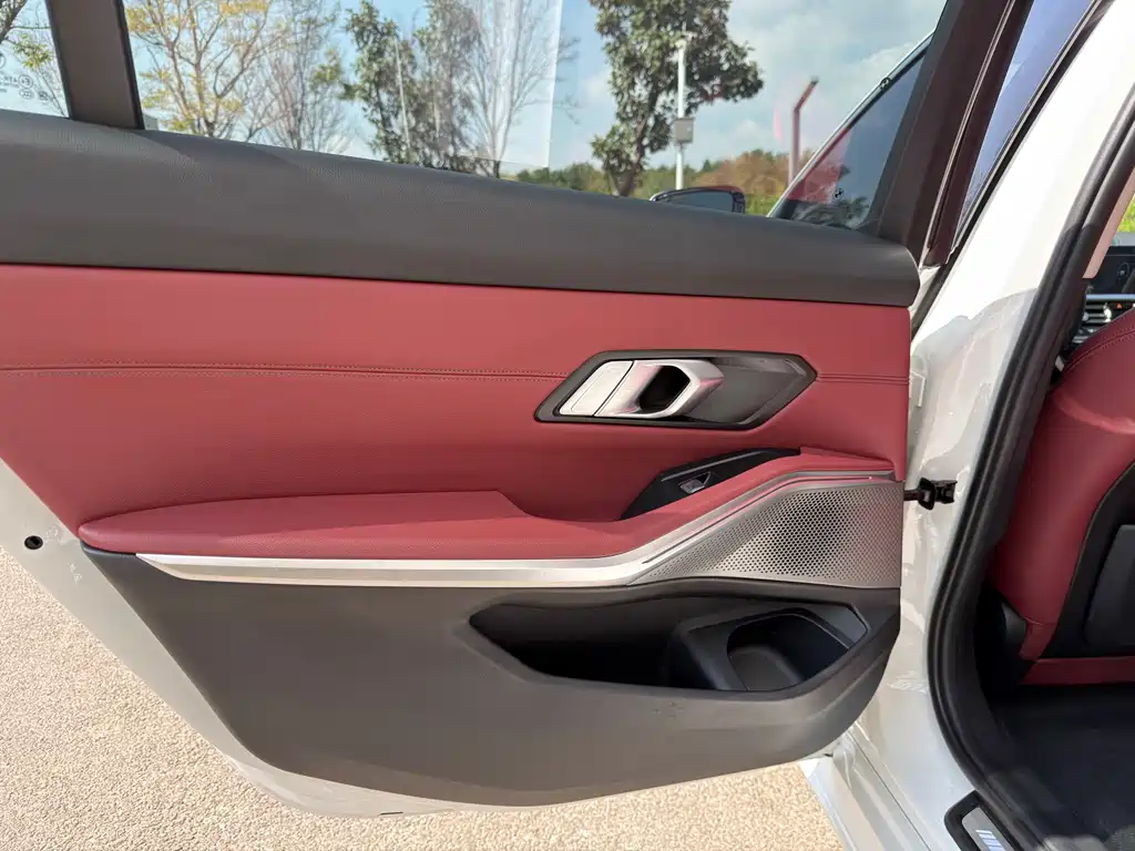 BMW 3 Series 2022 facelift 325Li M Sports Package купить на сайте DeffCars