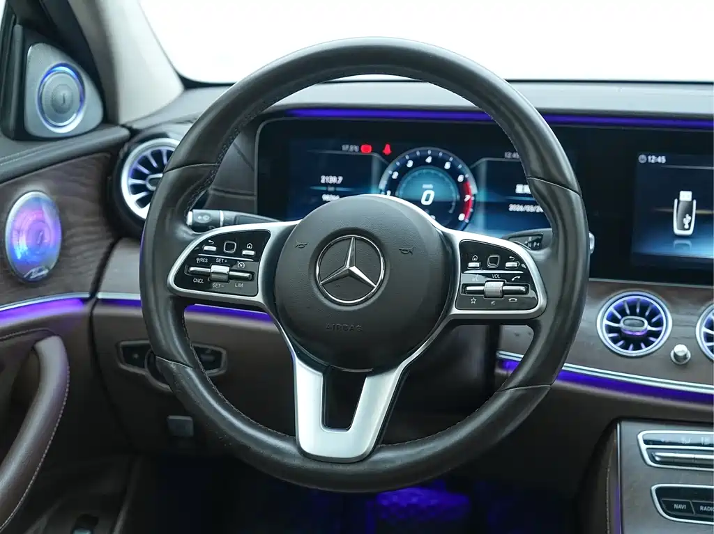 Mercedes-Benz E-Class 2020 E 300 L Luxury Model купить на сайте DeffCars