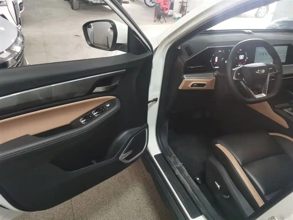 Haoyue PRO 2024 1.5T DCT Zongheng+ купить на сайте DeffCars