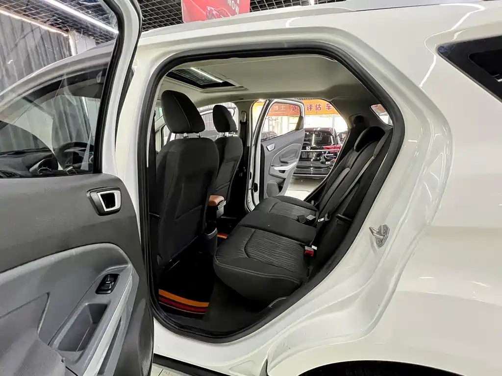 Yibo 2013 1.5L automatic premium model купить на сайте DeffCars