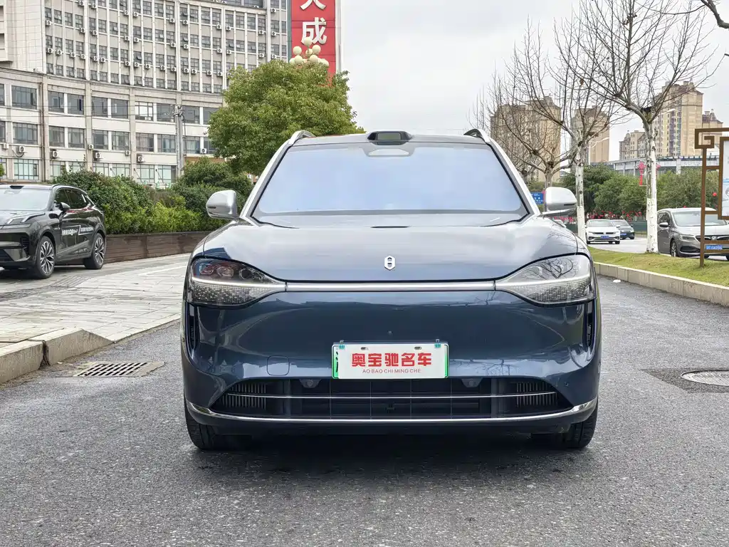 Wenjie M9 2024 extended range Ultra version 42kWh 6-seater version купить на сайте DeffCars