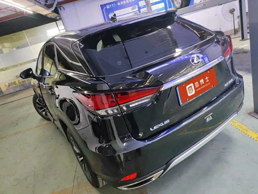 Lexus RX 2020 facelift 300 two-wheel drive elite version купить на сайте DeffCars