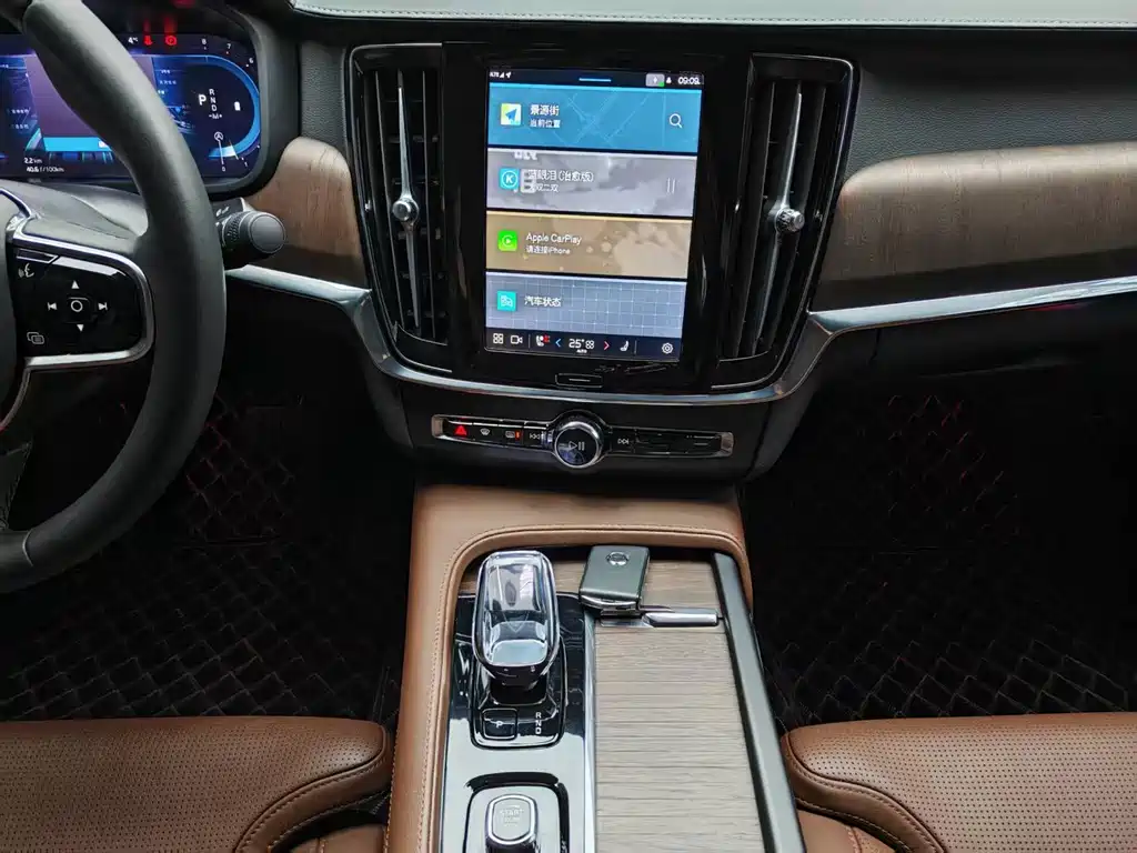 Volvo S90 2024 B5 Zhiya Luxury Edition купить на сайте DeffCars