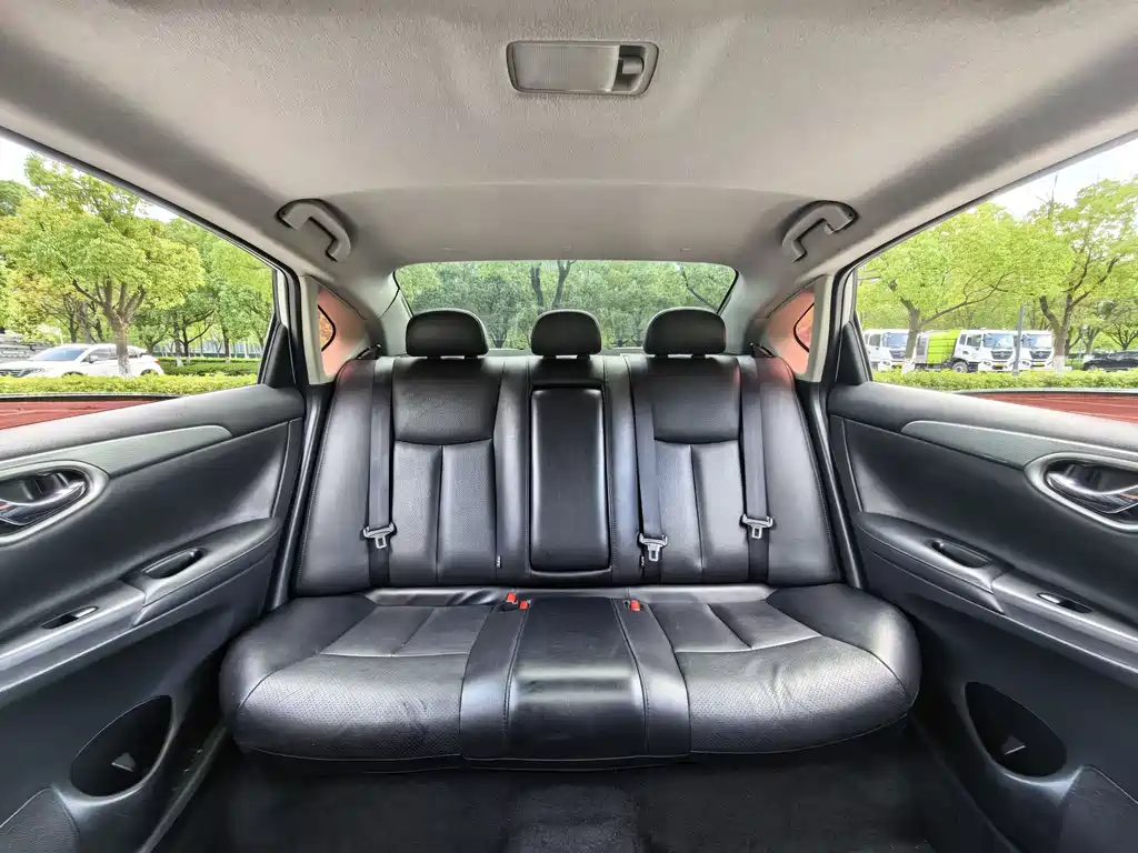 Sylphy 2014 1.6XV CVT Exclusive Edition купить на сайте DeffCars