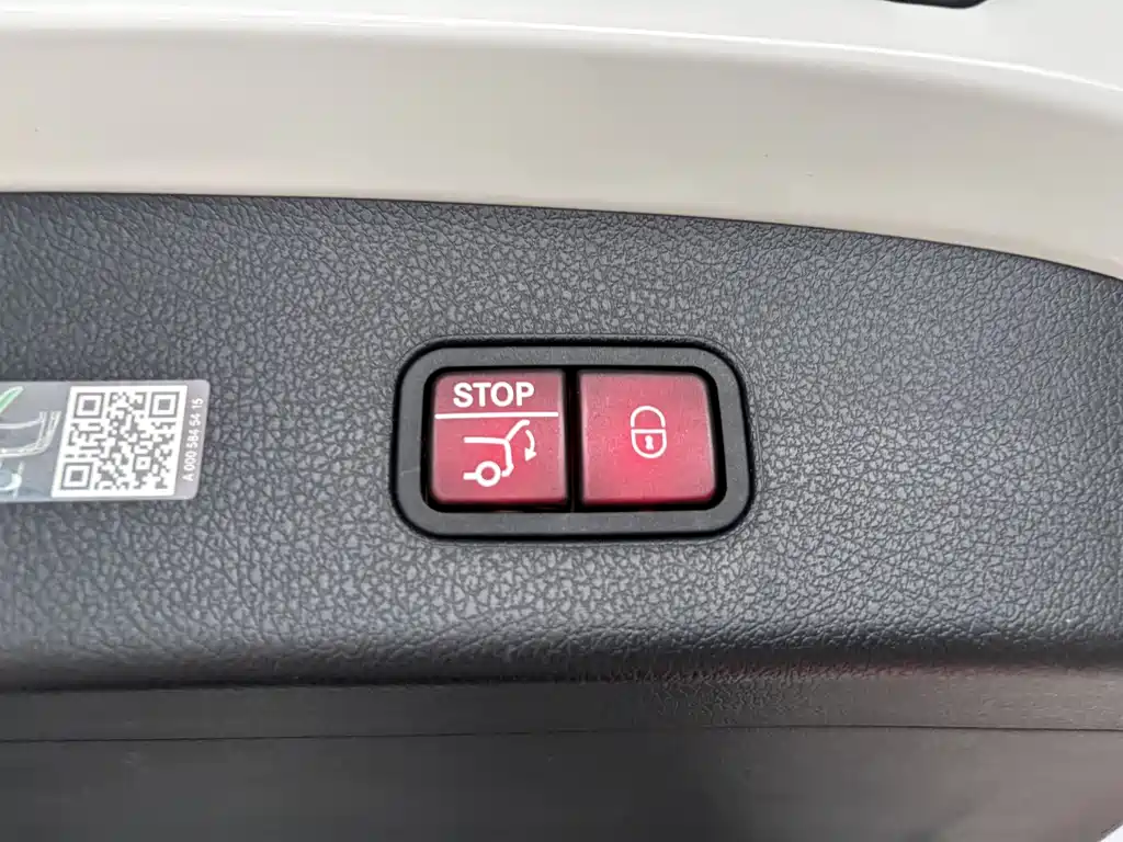 Mercedes-Benz GLC 2023 facelift GLC 300 L 4MATIC dynamic 5-seater купить на сайте DeffCars