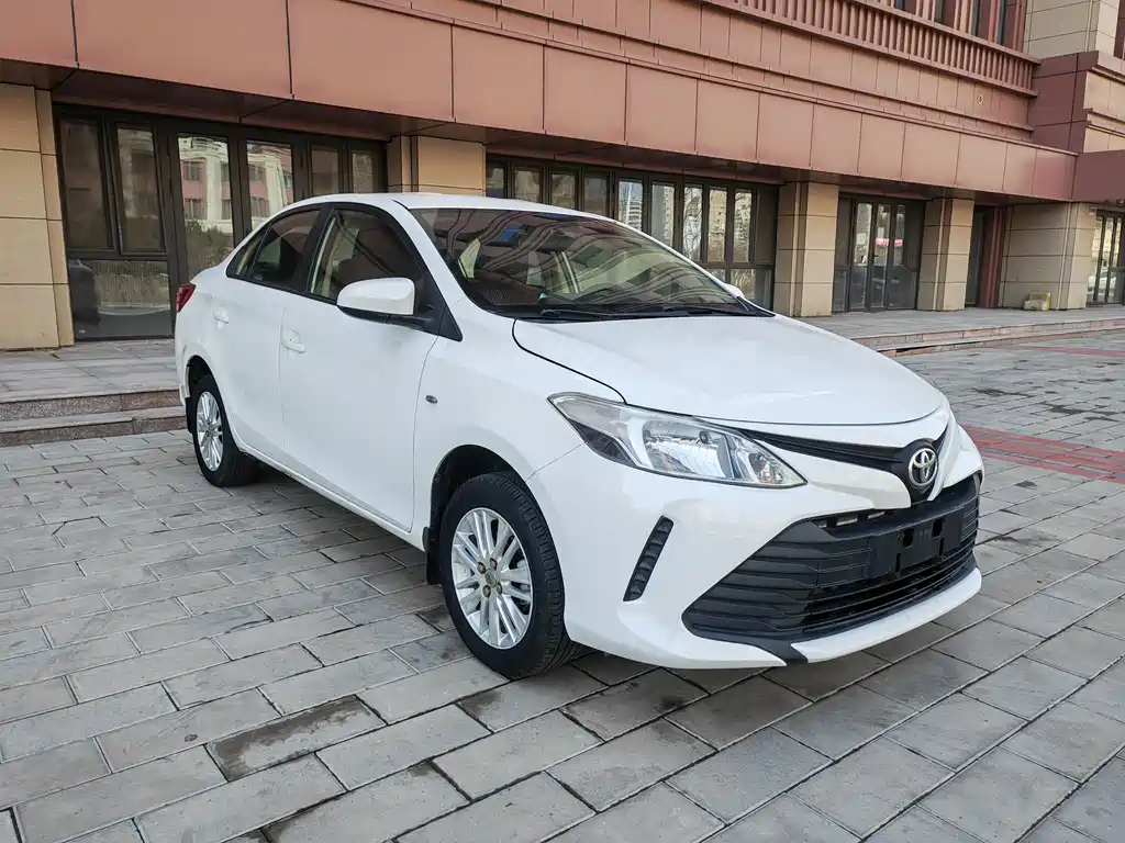 Vios 2017 1.5L Manual Enactus Edition купить на сайте DeffCars