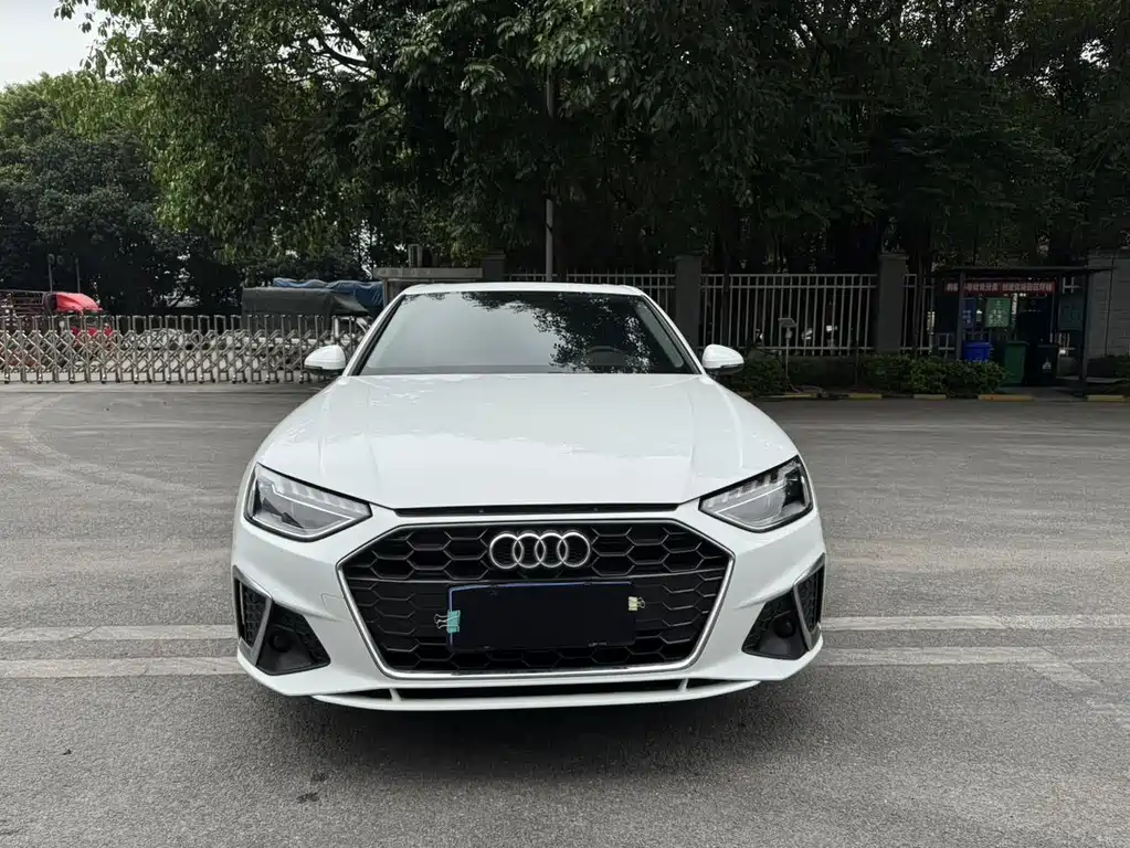 Audi A4L 2020 40 TFSI Fashionable and Dynamic купить на сайте DeffCars