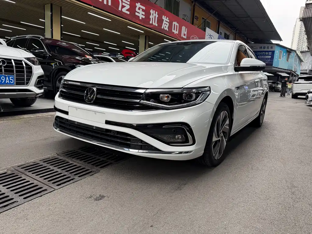 Bora 2023 300TSI DSG Premium Edition купить на сайте DeffCars